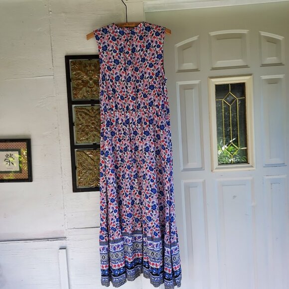 Talbots sleeveless Summer Maxi dress size 12P Rayon-Soft Comfy Swingy Material - Picture 3 of 7
